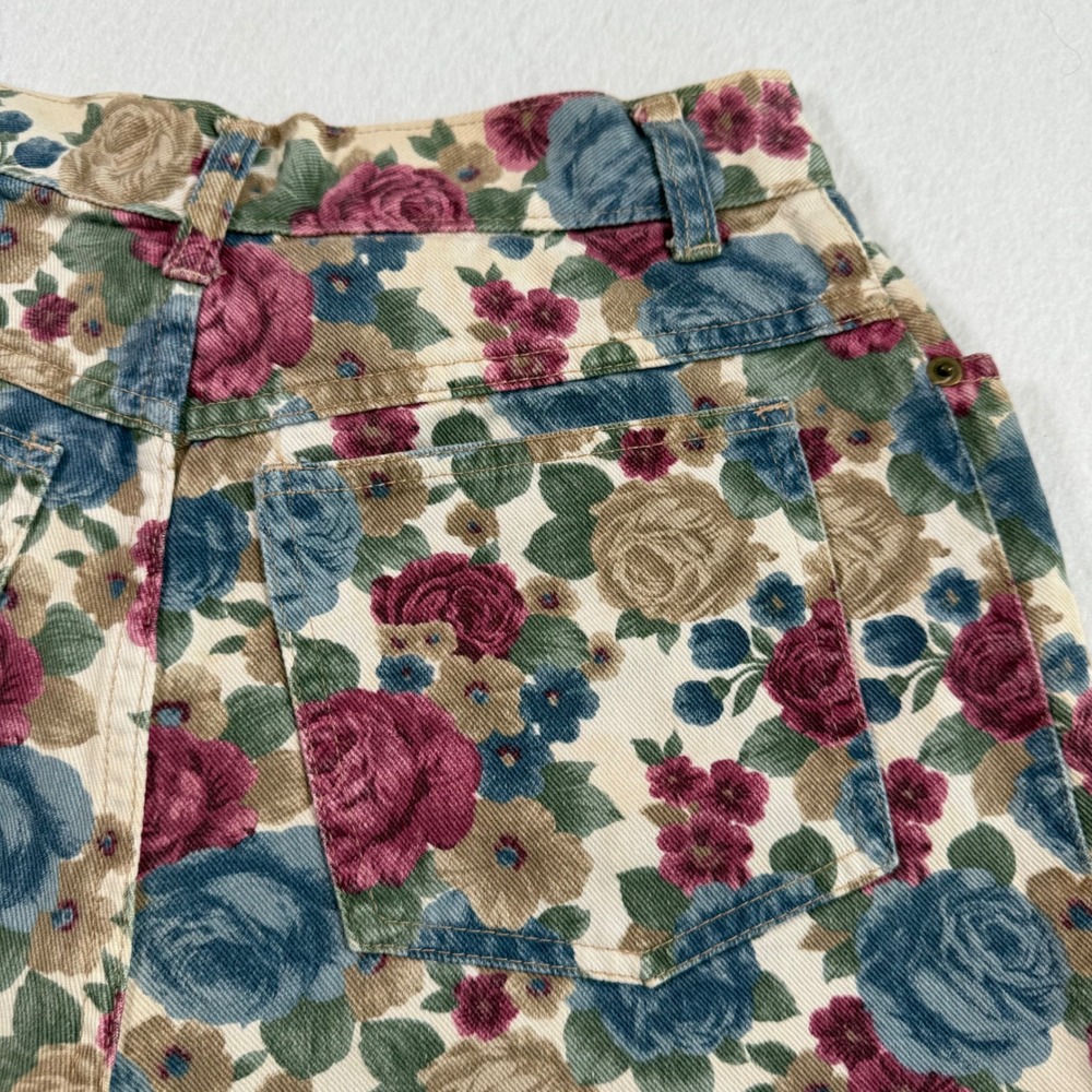 Nuovo County Seat Vintage Floral High Waisted Denim Shorts 90s Rose Print 11/12 - Picture 6 of 9